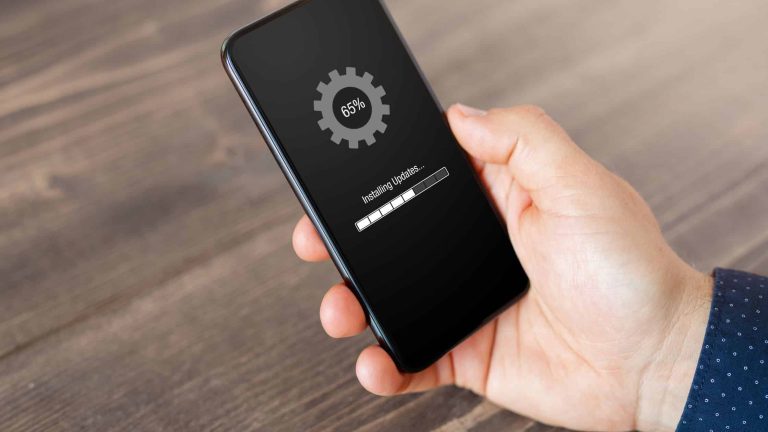 How to Set Up Automatic Updates for Your Favorite Apps
