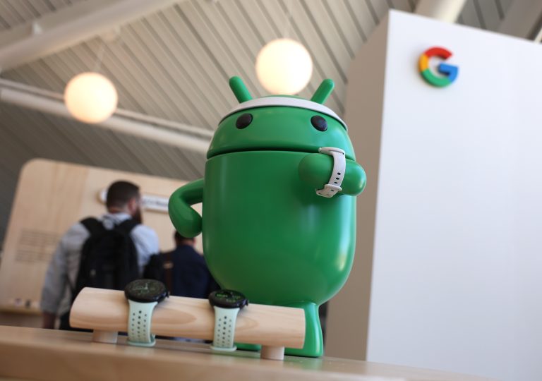 Security in Mobile Applications: Identifying Potentially Dangerous Apps